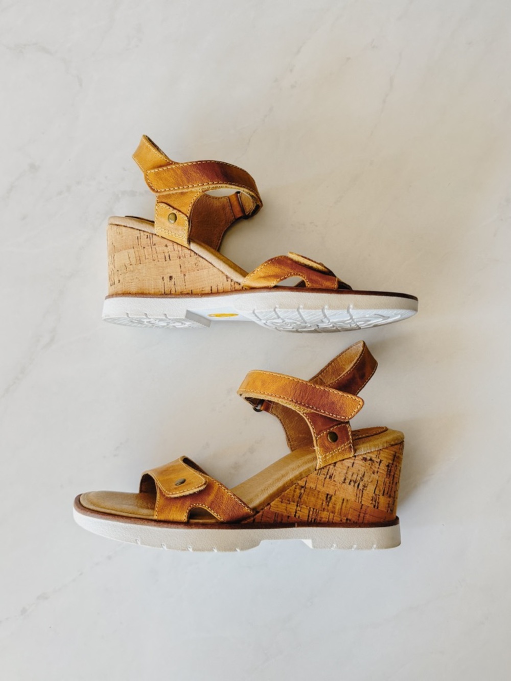 Sofft Leather Wedge Sandals Size 7 Tan Comfort Cork Heel - Picture 5 of 10